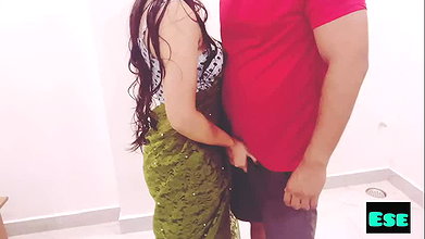 Padhai Dhoodh Bhabhi Bola Krne Liye – Private Clip